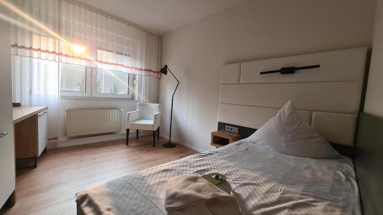 Hotel Am Wald B&B Michendorf Ngoại thất bức ảnh