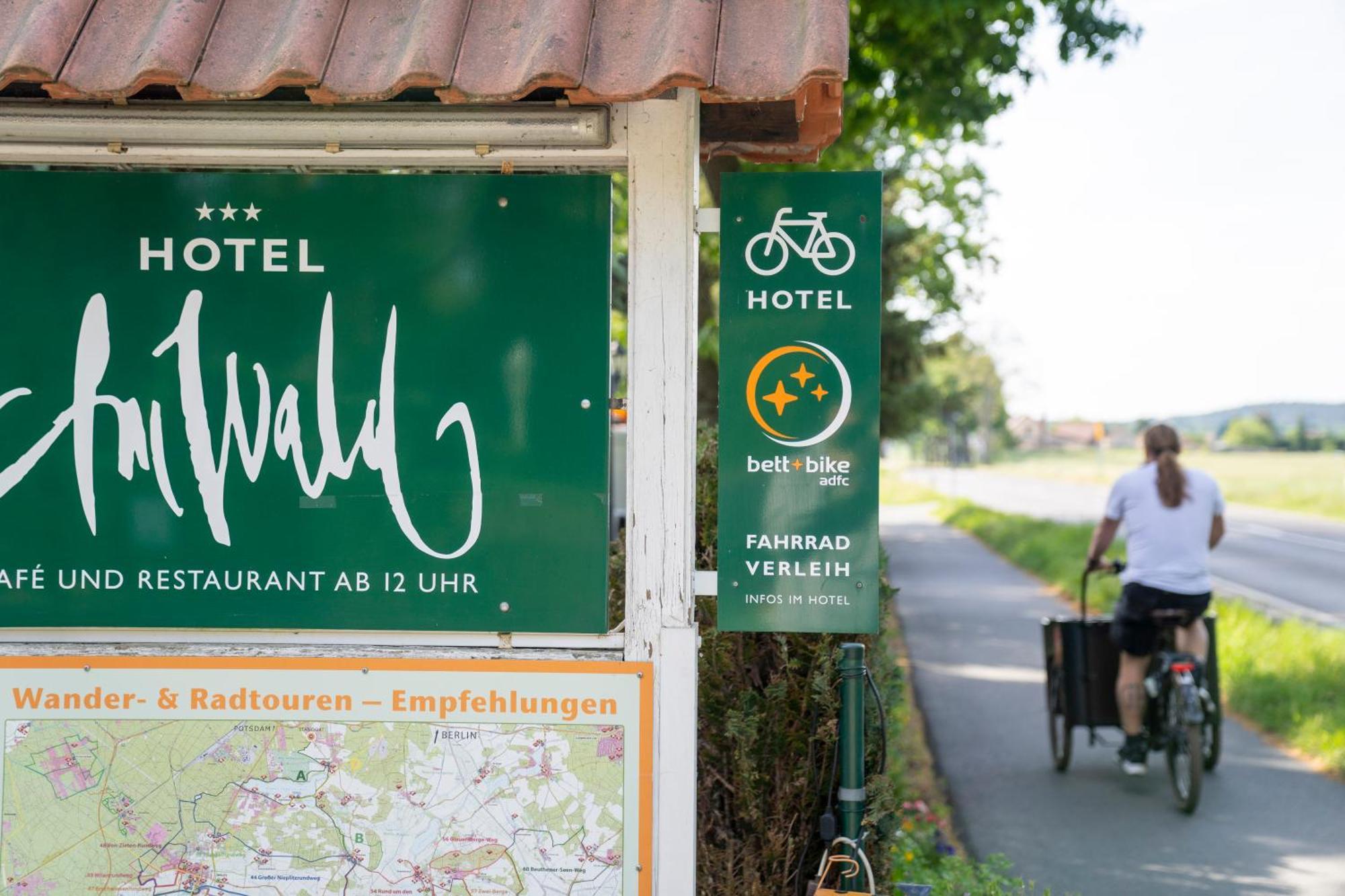 Hotel Am Wald B&B Michendorf Ngoại thất bức ảnh